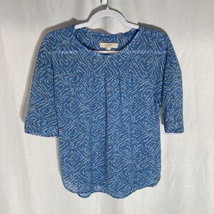 38-3 ANN TAYLOR LOFT blue short sleeve yoke top XS